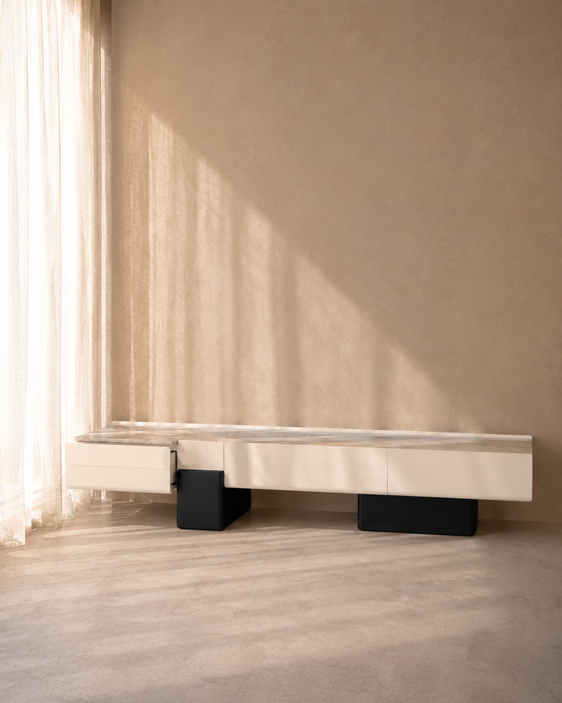 [VS0034] CALEB TV CONSOLE